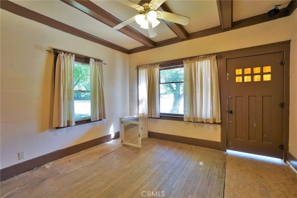 Empty room, Interior, Wooden Beams, Wood Texture Flooring