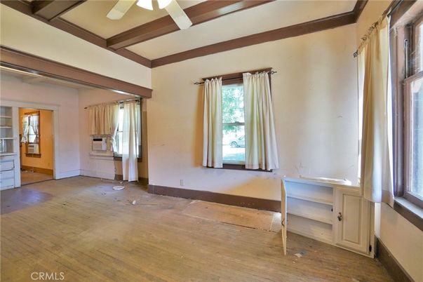 Empty room, Interior, Wooden Beams, Wood Texture Flooring