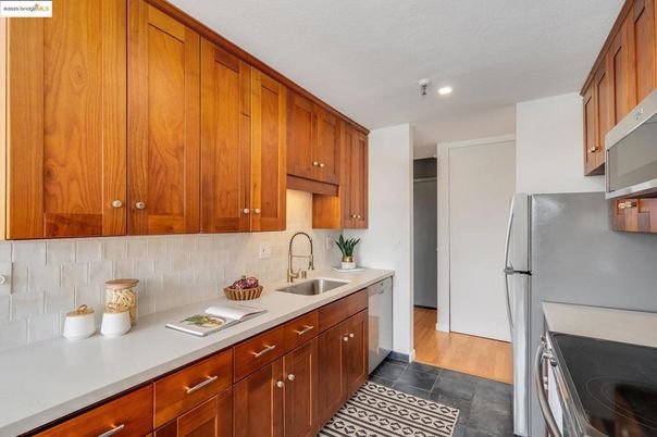 Interior, Kitchen, Recessed Lighting, Wood Texture Flooring