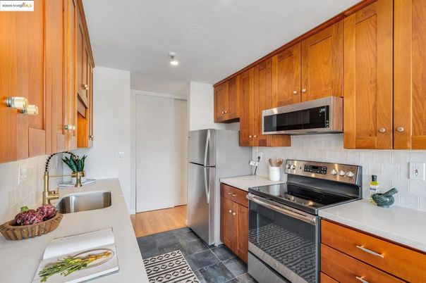Interior, Kitchen, Stainless Steel Appliances