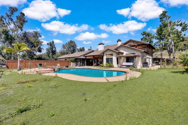 Backyard, Exterior, Pool