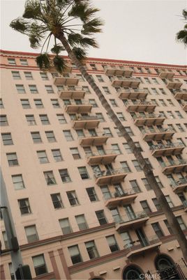 Exterior, Facade, Condo Building