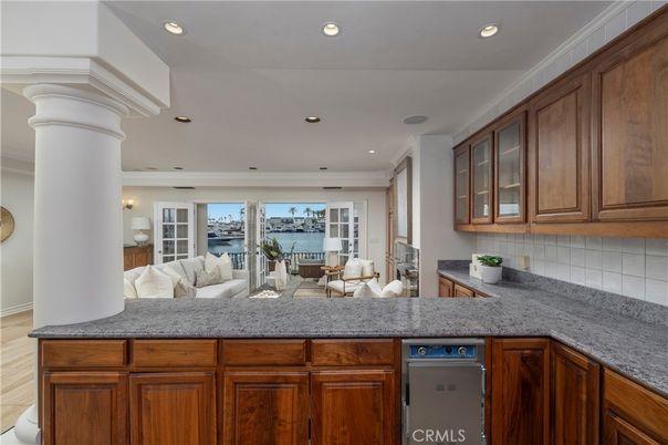 Interior, Kitchen, Living room, Recessed Lighting, Water