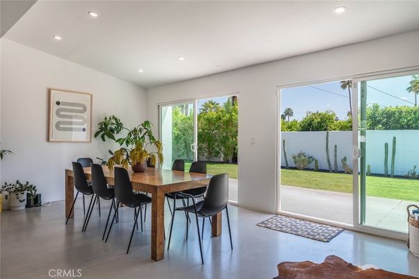 Dining room, Interior, Recessed Lighting