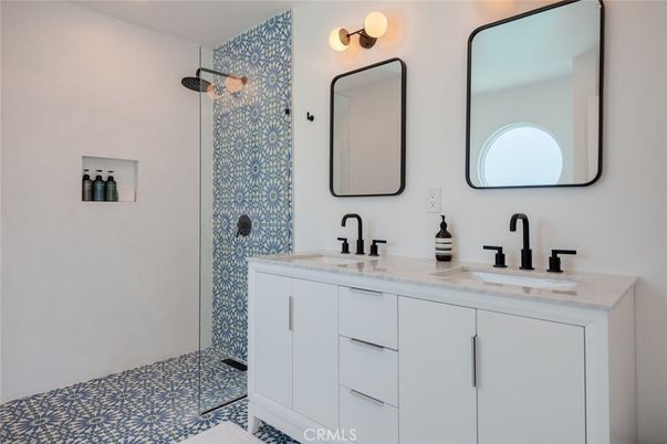 Bathroom, Dual Sink Vanities, Glass Shower, Interior