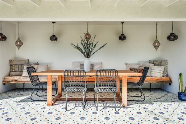 Dining room, Interior, Pendant Lights