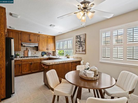 Dining room, Interior, Kitchen, Tile Countertops