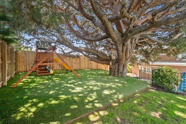 Backyard, Exterior, Playground