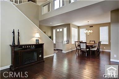 Chandelier, Dining room, Interior, Recessed Lighting, Wood Texture Flooring