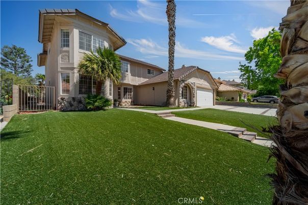 Backyard, Detached Garage, Exterior