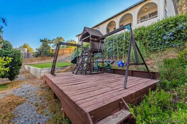 Backyard, Exterior, Playground