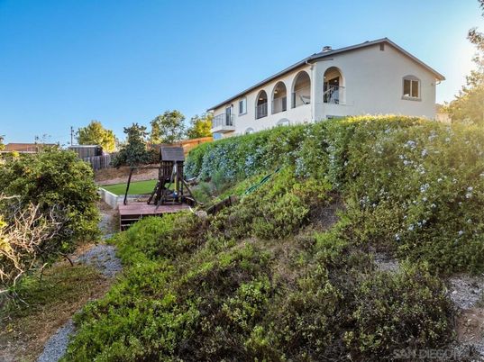 Backyard, Exterior, Playground