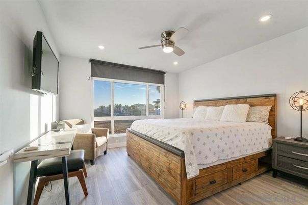 Bedroom, Home Office, Interior, Recessed Lighting, Wood Texture Flooring