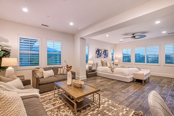 Bedroom, Interior, Living room, Recessed Lighting, Water, Wood Texture Flooring