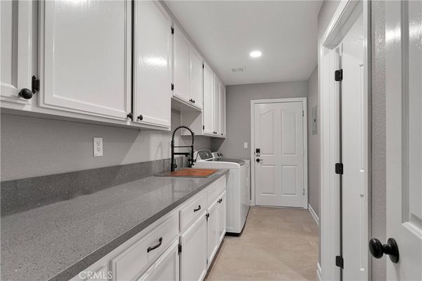 Interior, Recessed Lighting, Washer