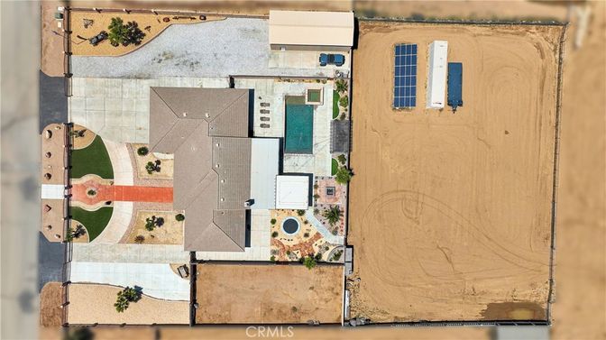 Exterior, Drone