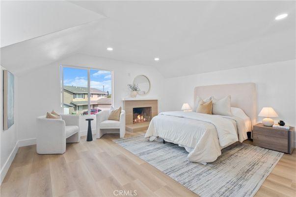 Bedroom, Fireplace, Interior, Recessed Lighting, Wood Texture Flooring
