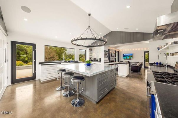Chandelier, Interior, Kitchen, Living room, Pendant Lights, Recessed Lighting