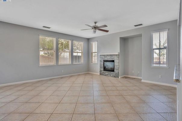Empty room, Fireplace, Interior