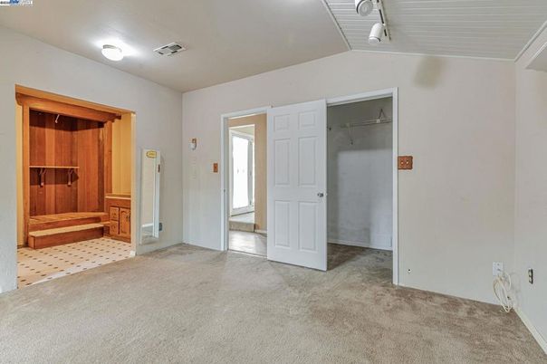 Bathroom, Empty room, Interior