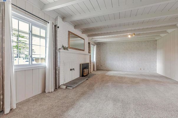 Empty room, Fireplace, Interior