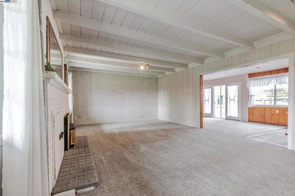 Empty room, Fireplace, Interior