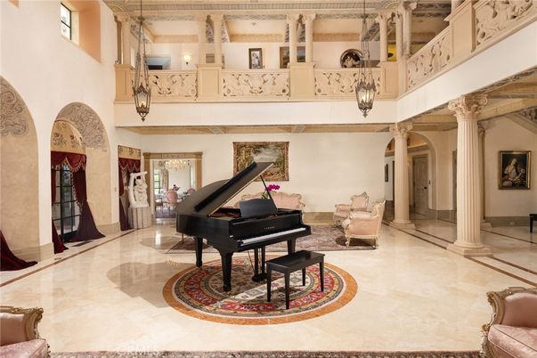 Interior, Pendant Lights, Piano