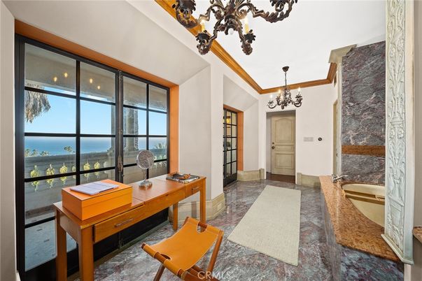 Chandelier, Home Office, Interior, Water