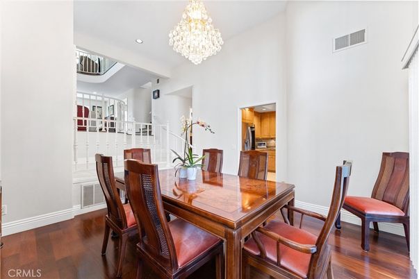 Chandelier, Dining room, Interior, Recessed Lighting, Wood Texture Flooring