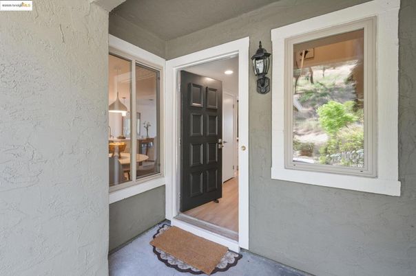 Exterior, Recessed Lighting