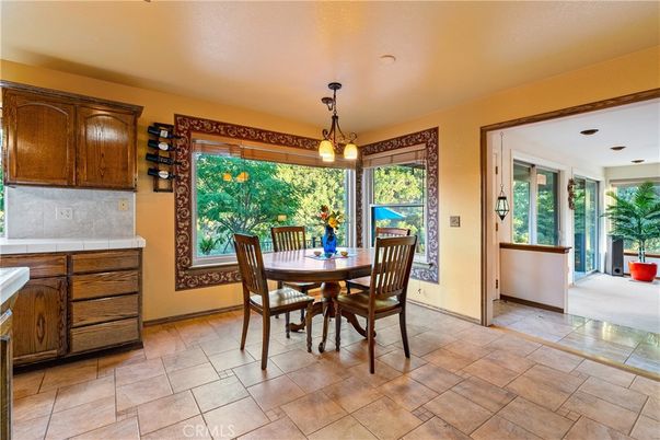 Dining room, Interior, Pendant Lights