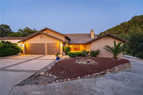 Attached, Backyard, Exterior, Facade, Ranch