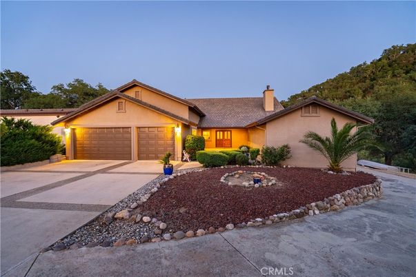 Attached, Backyard, Exterior, Facade, Ranch