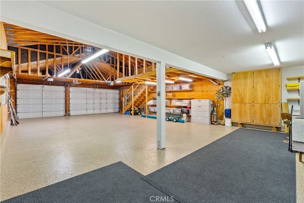 Garage, Interior, Wooden Beams, Wooden Walls