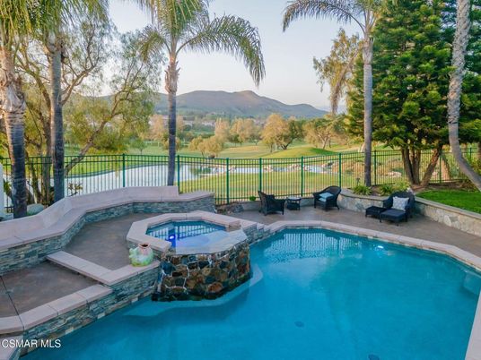 Exterior, Pool, Water