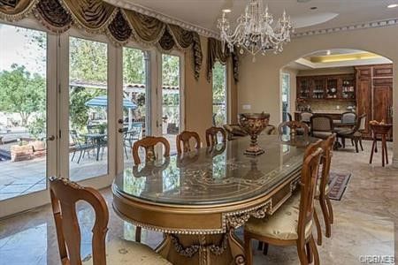 Chandelier, Dining room, Interior, Recessed Lighting