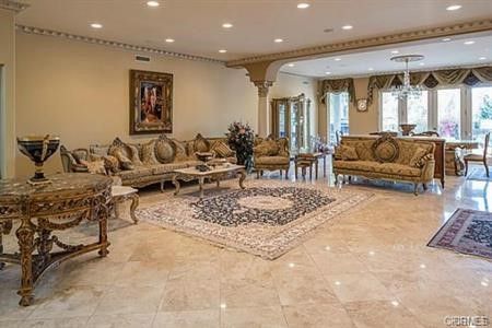 Chandelier, Dining room, Interior, Living room, Recessed Lighting
