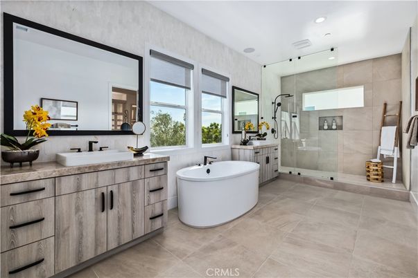 Bathroom, Dual Sink Vanities, Free Standing Baths, Glass Shower, Interior, Recessed Lighting