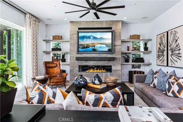 Fireplace, Interior, Living room, Recessed Lighting