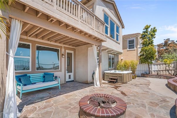 Exterior, Hot Tub