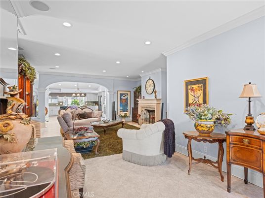 Fireplace, Interior, Living room, Pendant Lights, Recessed Lighting