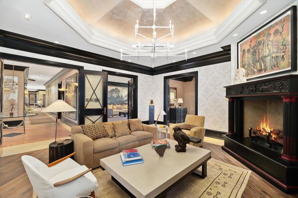 Fireplace, Interior, Living room, Pendant Lights, Recessed Lighting, Wood Texture Flooring