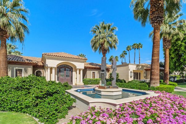 Exterior, Facade, Pool, Mediterranean