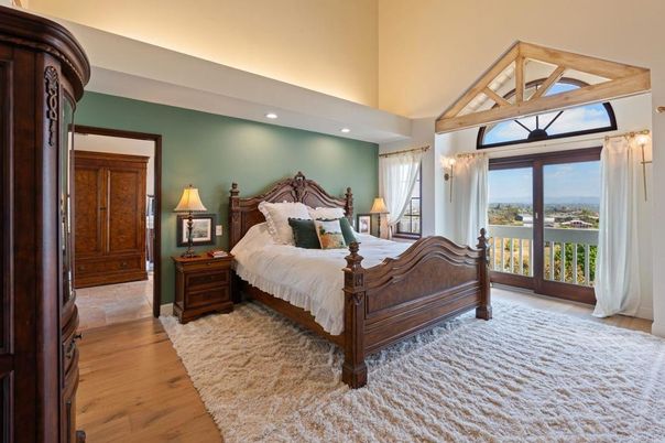 Bedroom, Interior, Recessed Lighting, Water, Wood Texture Flooring