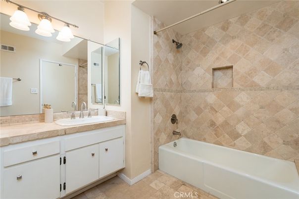 Bathroom, Interior, Tile Countertops