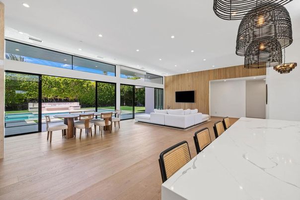 Dining room, Interior, Living room, Recessed Lighting, Wood Texture Flooring