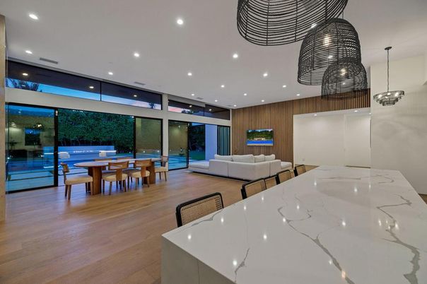 Dining room, Interior, Living room, Pendant Lights, Recessed Lighting, Wood Texture Flooring, Wooden Walls