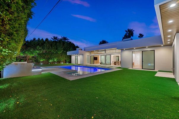 Backyard, Exterior, Pool