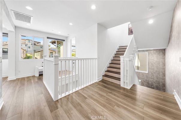 Interior, Recessed Lighting, Water, Wood Texture Flooring