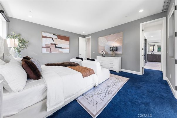 Bedroom, Interior, Recessed Lighting